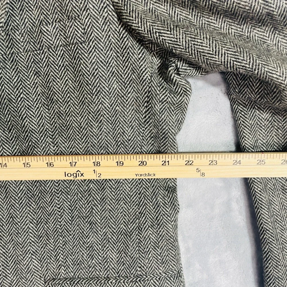 Towncraft Blazer Mens 44R Grey Herringbone Tweed Wool Two Button Sport Coat